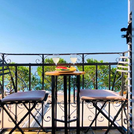 Guesthouse 1932 Himarë Dış mekan fotoğraf