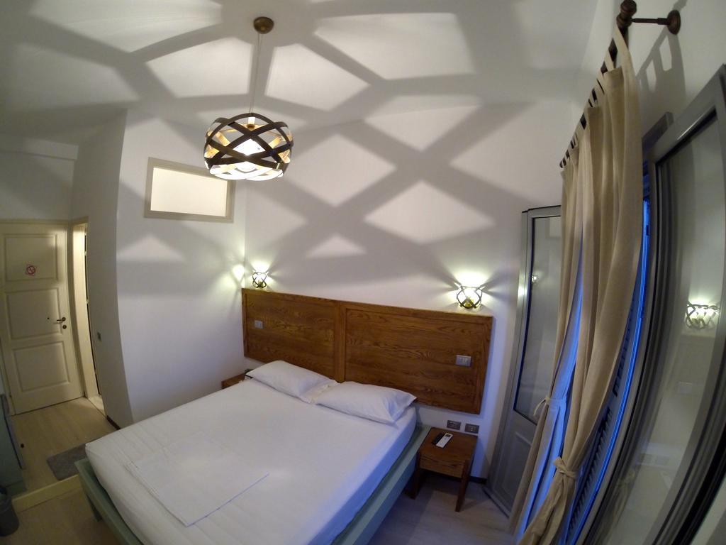 Guesthouse 1932 Himarë Oda fotoğraf